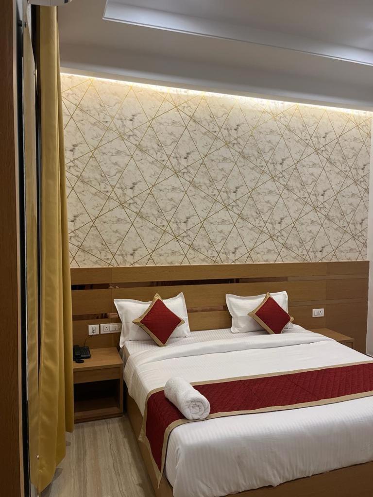Hotel Royal Casa Lucknow Exterior photo