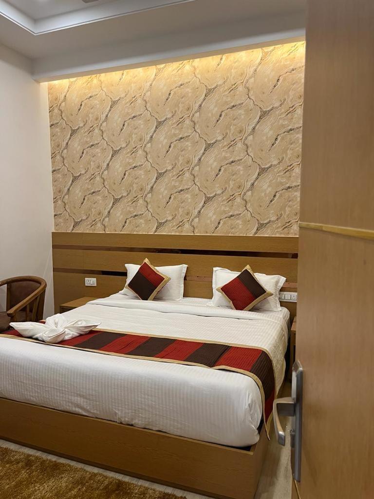 Hotel Royal Casa Lucknow Exterior photo