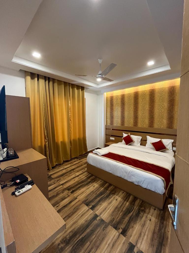 Hotel Royal Casa Lucknow Exterior photo